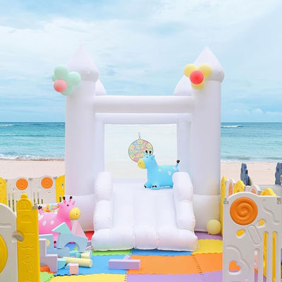 블로어 포함 된 아기 흰색 장식 PVC 펌플 점핑 하우스 가족 파티
